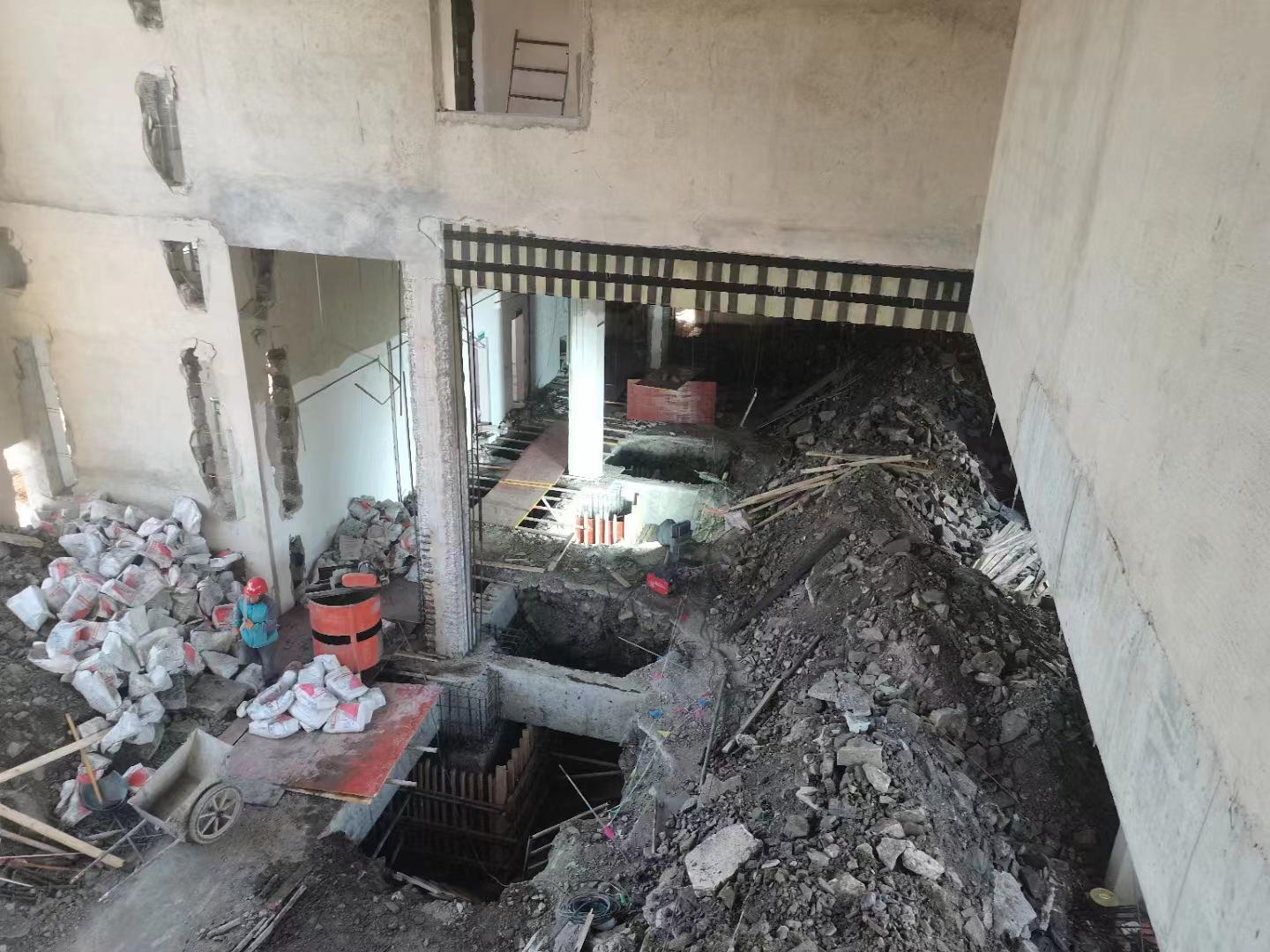 自贡旧房子改造基础加固